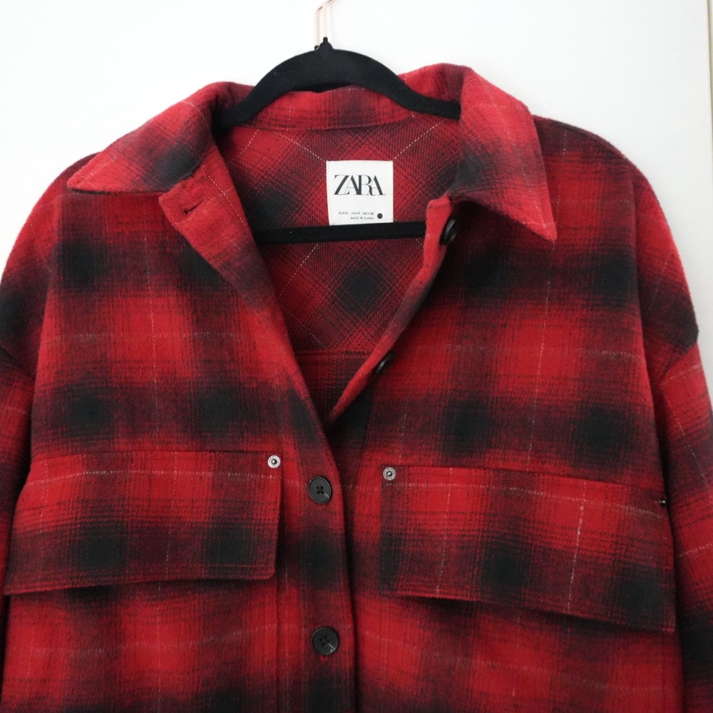 NWOT ZARA Wool Blend Plaid Overshirt Red & Black Plaid in S - Picture 5 of 7